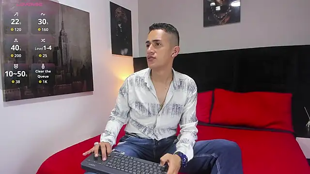 Snapshot of _Alan_Walker_1 chatting on 13, 4, 2026 Alan Walker 1 online show from 13, 4, 2026