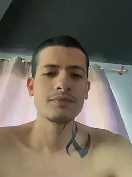 Snapshot of novinho_gostoso_safado chatting on 28, 4, 2026 novinho gostoso safado online show from 28, 4, 2026