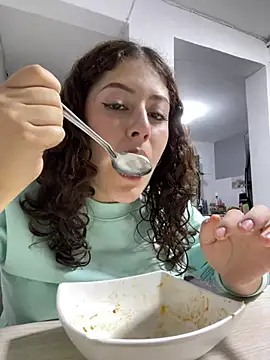 Lizzy hott online show from 10, 3, 2026