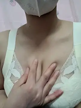 Milk-mlen037 online show from 16, 4, 2026