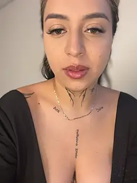 Snapshot of CarolQueen1_ chatting on 17, 3, 2026 CarolQueen1 online show from 17, 3, 2026