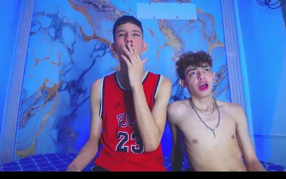 Snapshot of Desire_Boys1 chatting on 19, 3, 2026 Desire Boys1 online show from 19, 3, 2026