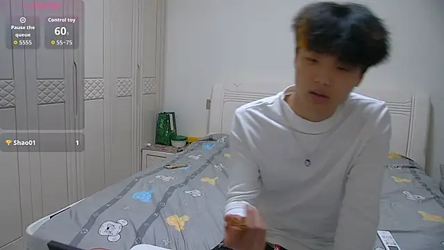 Snapshot of icecream-002 chatting on 27, 3, 2026 icecream-002 online show from 27, 3, 2026