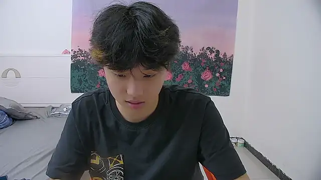 Snapshot of icecream-002 chatting on 27, 4, 2026 icecream-002 online show from 27, 4, 2026