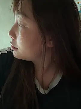 Snapshot of Sumi_pusy chatting on 5, 4, 2026 Sumi pusy online show from 5, 4, 2026