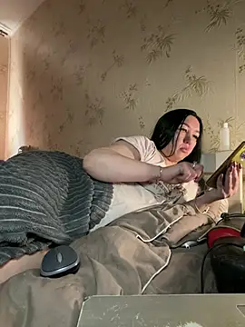 Snapshot of Besthot_2026 chatting on 22, 3, 2026 Besthot 2026 online show from 22, 3, 2026