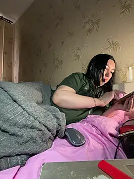 Snapshot of Besthot_2026 chatting on 29, 3, 2026 Besthot 2026 online show from 29, 3, 2026