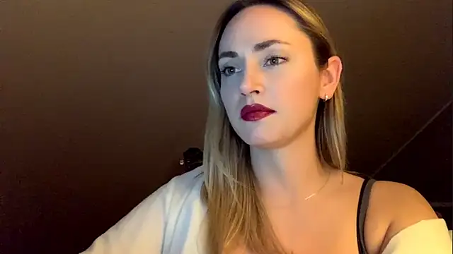 Snapshot of ScarlettSensitive chatting on 24, 3, 2026 ScarlettSensitive online show from 24, 3, 2026