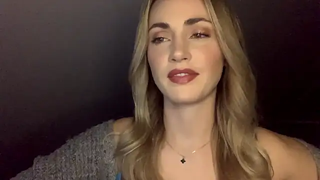 Snapshot of ScarlettSensitive chatting on 17, 4, 2026 ScarlettSensitive online show from 17, 4, 2026