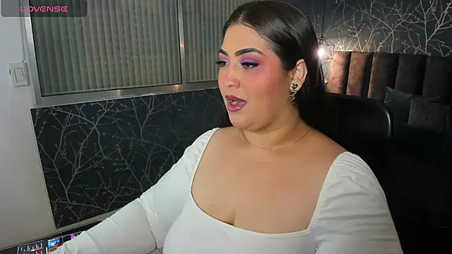 Snapshot of Charlottxl chatting on 31, 3, 2026 Charlottxl online show from 31, 3, 2026