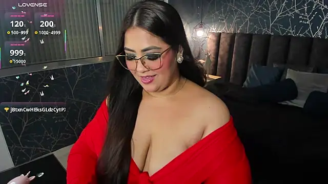 Snapshot of Charlottxl chatting on 22, 4, 2026 Charlottxl online show from 22, 4, 2026