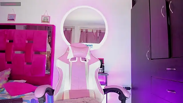 Snapshot of joeli_sweet chatting on 11, 4, 2026 joeli sweet online show from 11, 4, 2026