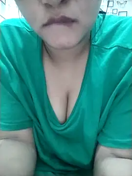 Snapshot of Chandrika_Yadav chatting on 2, 5, 2026 Chandrika Yadav online show from 2, 5, 2026