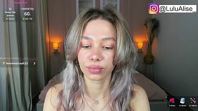 Snapshot of LuluAlis chatting on 13, 4, 2026 LuluAlis online show from 13, 4, 2026