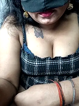 Snapshot of Delhi_Patola chatting on 9, 4, 2026 Delhi Patola online show from 9, 4, 2026