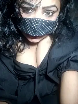 Snapshot of Delhi_Patola chatting on 21, 4, 2026 Delhi Patola online show from 21, 4, 2026