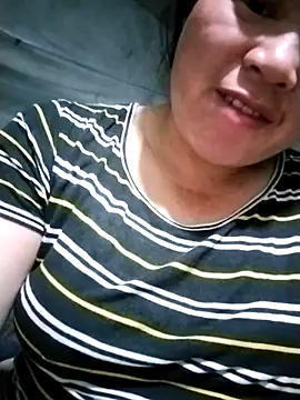 Snapshot of Min-in chatting on 15, 4, 2026 Min-in online show from 15, 4, 2026