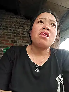 Snapshot of Min-in chatting on 25, 4, 2026 Min-in online show from 25, 4, 2026