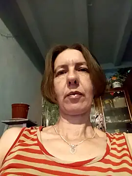Snapshot of Tania9876 chatting on 7, 4, 2026 Tania9876 online show from 7, 4, 2026