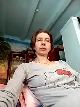 Snapshot of Tania9876 chatting on 8, 4, 2026 Tania9876 online show from 8, 4, 2026