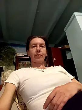 Snapshot of Tania9876 chatting on 25, 4, 2026 Tania9876 online show from 25, 4, 2026