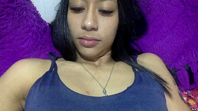 Snapshot of mina_harker chatting on 21, 4, 2026 mina harker online show from 21, 4, 2026