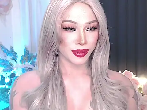 Snapshot of Ms_amor_powers_ts chatting on 10, 4, 2026 Ms amor powers ts online show from 10, 4, 2026