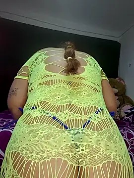 Snapshot of Foxylisaflores chatting on 21, 3, 2026 Foxylisaflores online show from 21, 3, 2026