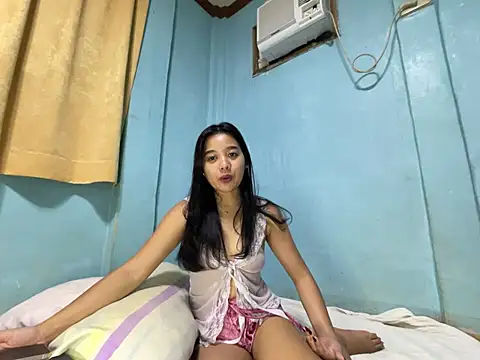 Snapshot of pinay_celebrity chatting on 16, 4, 2026 pinay celebrity online show from 16, 4, 2026