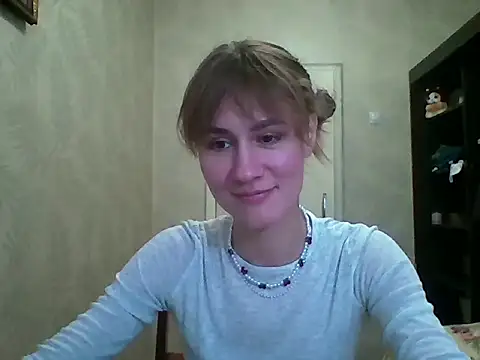 Snapshot of ElenoreHolguin chatting on 2, 4, 2026 ElenoreHolguin online show from 2, 4, 2026