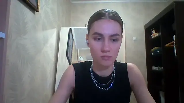 Snapshot of ElenoreHolguin chatting on 26, 4, 2026 ElenoreHolguin online show from 26, 4, 2026