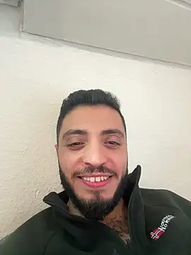 Snapshot of SoftAmjad chatting on 5, 4, 2026 SoftAmjad online show from 5, 4, 2026
