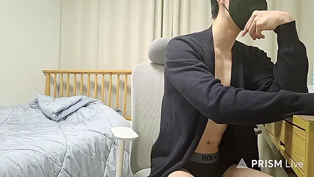 Snapshot of playxh11 chatting on 19, 4, 2026 playxh11 online show from 19, 4, 2026