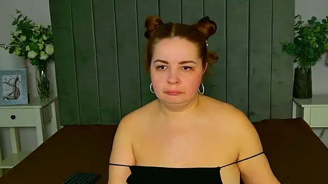 Snapshot of Riises chatting on 14, 4, 2026 Riises online show from 14, 4, 2026