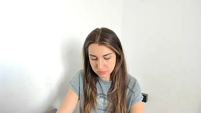 Snapshot of summmmersky1 chatting on 10, 4, 2026 summmmersky1 online show from 10, 4, 2026