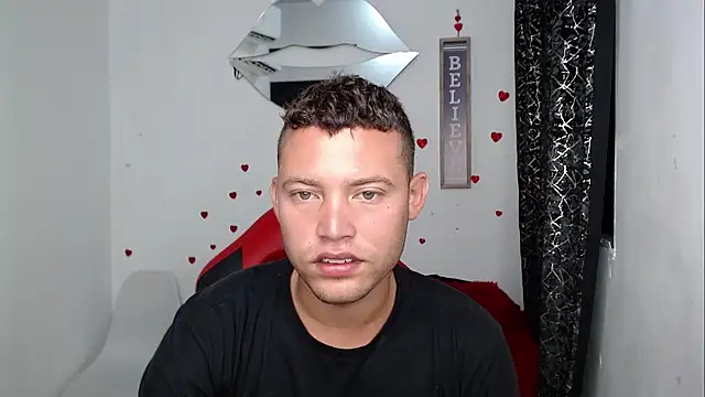 Snapshot of sven_fox723 chatting on 1, 4, 2026 sven fox723 online show from 1, 4, 2026