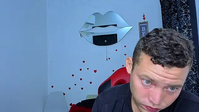 Snapshot of sven_fox723 chatting on 9, 4, 2026 sven fox723 online show from 9, 4, 2026