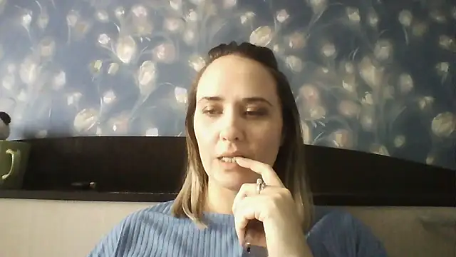 Snapshot of Alisa07qw chatting on 25, 3, 2026 Alisa07qw online show from 25, 3, 2026