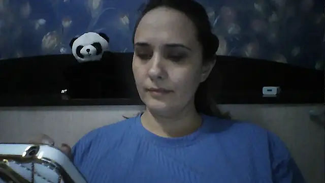 Snapshot of Alisa07qw chatting on 1, 4, 2026 Alisa07qw online show from 1, 4, 2026