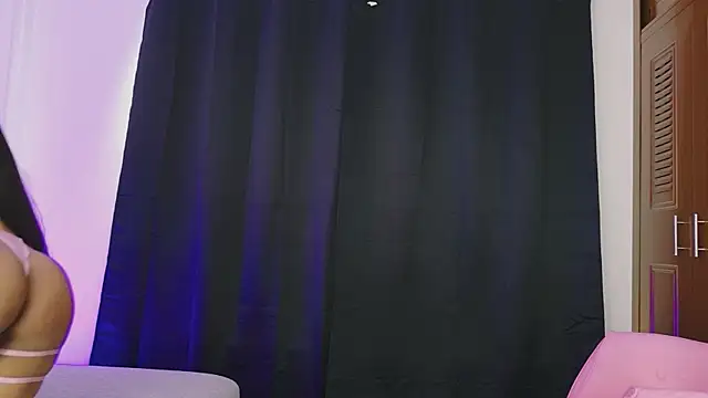 Snapshot of kittymyers chatting on 10, 4, 2026 kittymyers online show from 10, 4, 2026