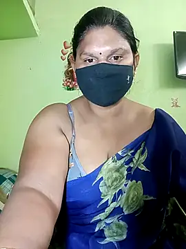 Snapshot of telugutanuja_ chatting on 15, 4, 2026 telugutanuja online show from 15, 4, 2026