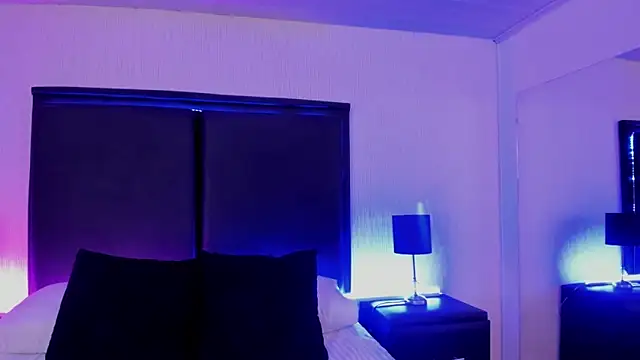 Snapshot of LilithBluum chatting on 14, 4, 2026 LilithBluum online show from 14, 4, 2026