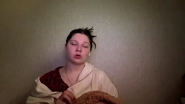 Snapshot of Emmiebutwihu chatting on 16, 3, 2026 Emmiebutwihu online show from 16, 3, 2026