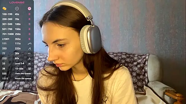 Snapshot of AlisaBloom chatting on 23, 3, 2026 AlisaBloom online show from 23, 3, 2026