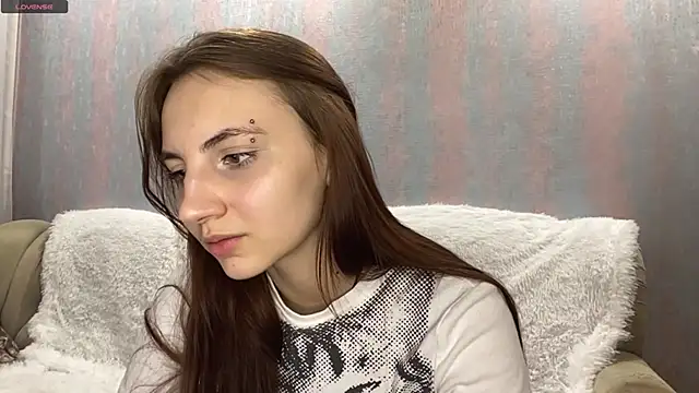 Snapshot of AlisaBloom chatting on 10, 4, 2026 AlisaBloom online show from 10, 4, 2026