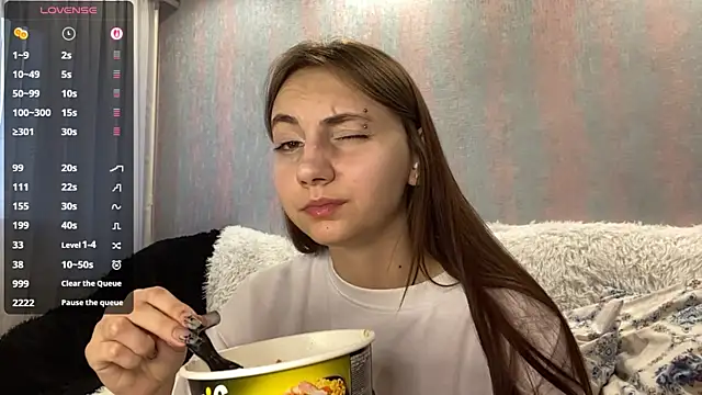 Snapshot of AlisaBloom chatting on 22, 4, 2026 AlisaBloom online show from 22, 4, 2026