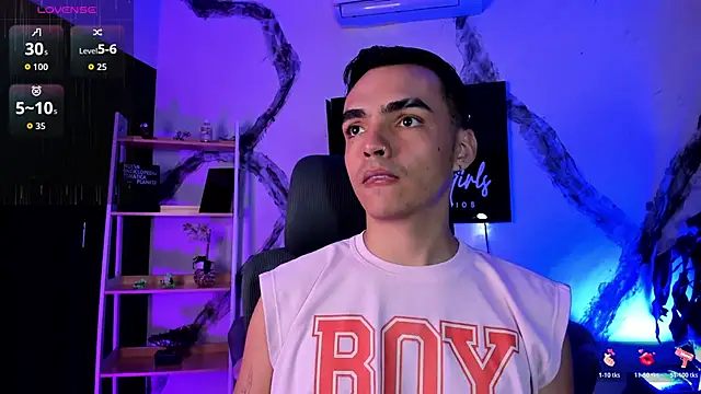 Snapshot of NicoKinggs_ chatting on 24, 3, 2026 NicoKinggs online show from 24, 3, 2026