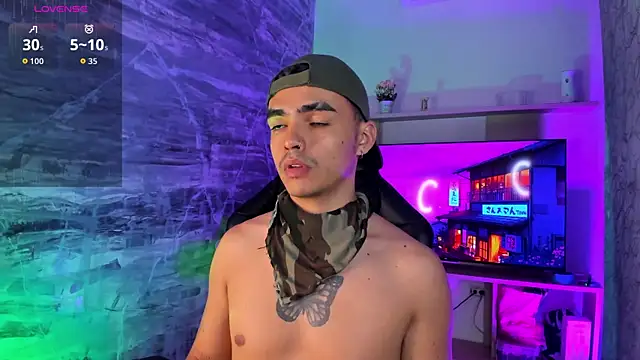 Snapshot of NicoKinggs_ chatting on 26, 3, 2026 NicoKinggs online show from 26, 3, 2026