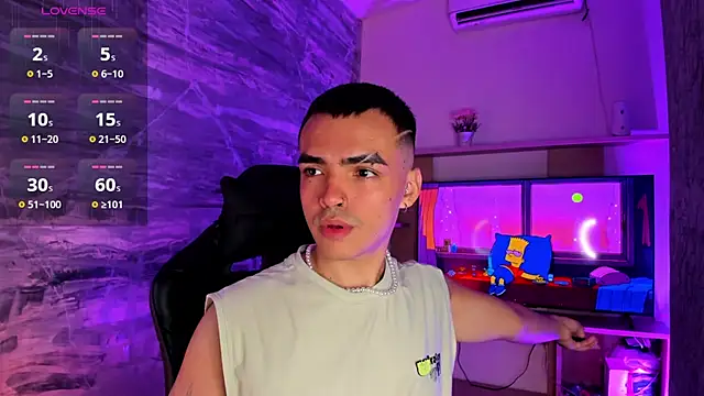 Snapshot of NicoKinggs_ chatting on 10, 4, 2026 NicoKinggs online show from 10, 4, 2026