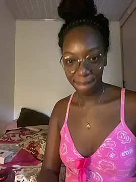 Snapshot of GaiaFiore chatting on 24, 4, 2026 GaiaFiore online show from 24, 4, 2026